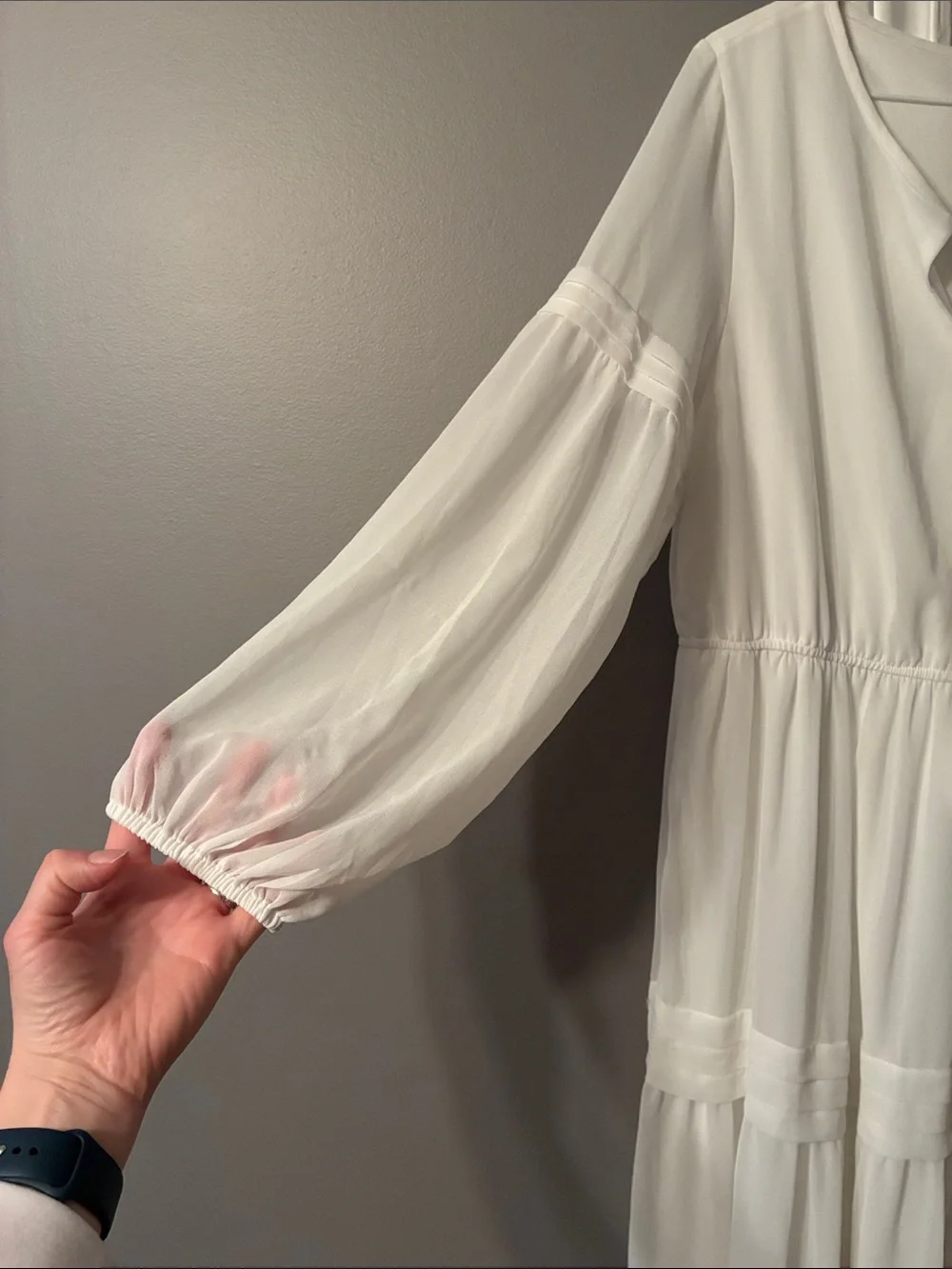 Women's Off-White Long-Sleeve Chiffon Tiered Maxi Dress with Elastic Waist - Picture 5 of 16